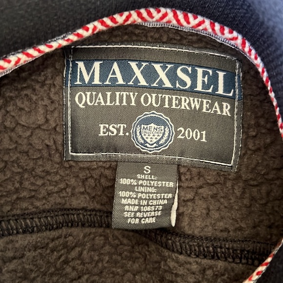 Maxxsel- Navy Sweatshirt size Small - Picture 5 of 6